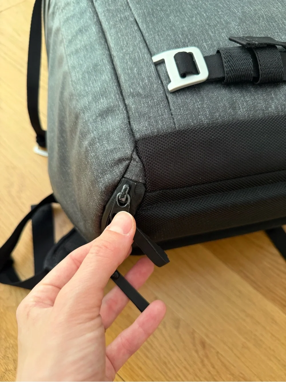 Lowepro Freeline Camera Backpack 350 AW, Heather Grey